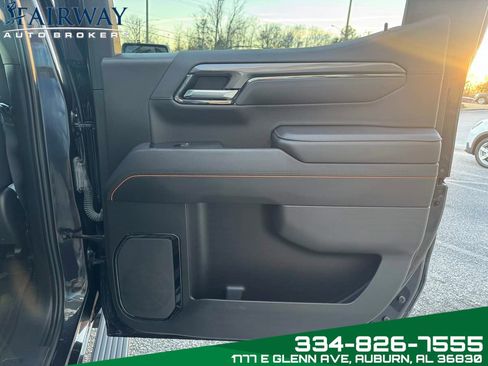 Used 2023 GMC Sierra 1500 AT4 image 30