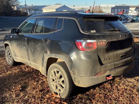 Used 2018 Jeep Compass Trailhawk w/ Leather Interior Group image 4