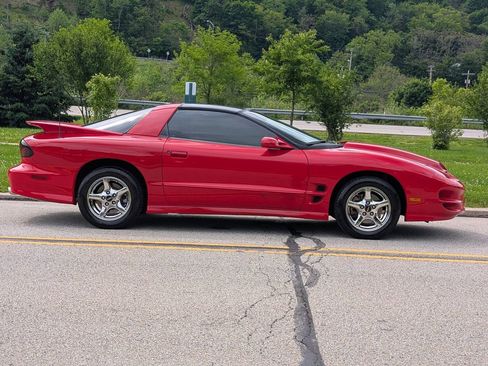 Used 1999 Pontiac Firebird Formula w/ Security Pkg RWD image 5