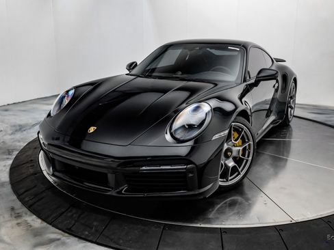 Used 2024 Porsche 911 Turbo S image 3
