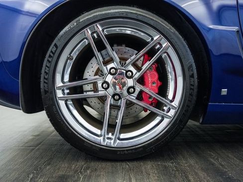 Used 2007 Chevrolet Corvette Z06 w/ Preferred Equipment Group RWD image 35