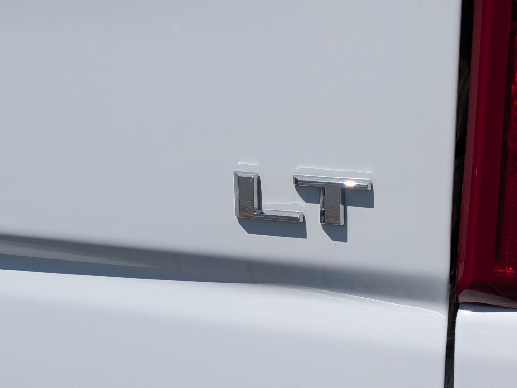 Used 2023 Chevrolet Silverado 2500 LT AWD/4WD image 28