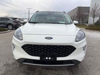 Used 2022 Ford Escape SEL video 2