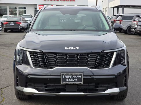 New 2026 Kia Sorento S image 8