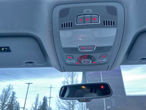 Used 2017 Audi Q5 2.0T Premium Plus w/ Technology Package image 12