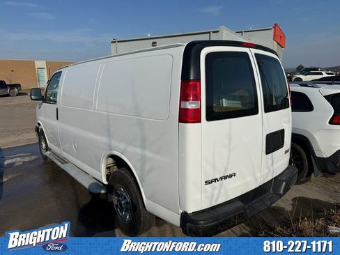 Used 2020 GMC Savana 2500 w/ Driver Convenience Package image 5