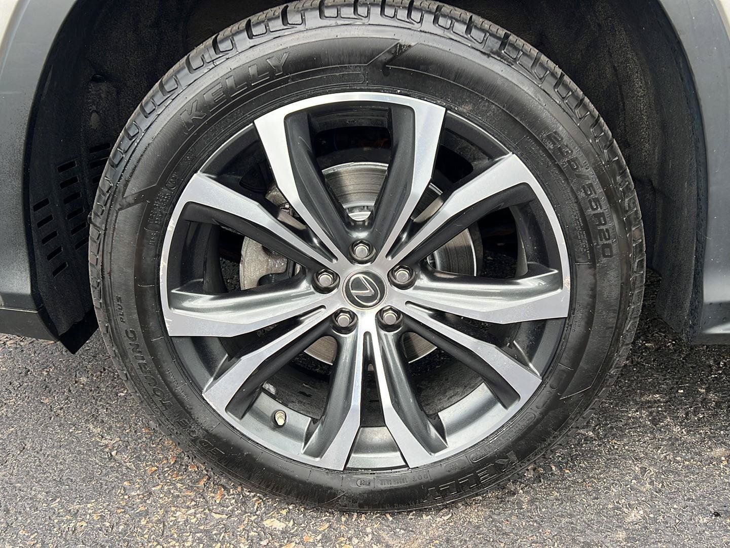 Used 2022 Lexus RX 350 AWD w/ Premium Package image 28