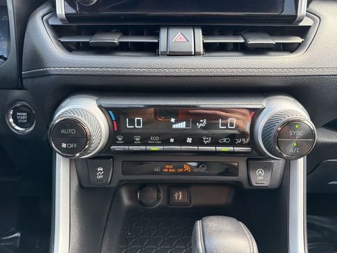 Certified 2023 Toyota RAV4 XLE image 28