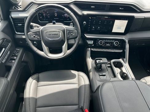 New 2026 GMC Sierra 1500 Denali AWD/4WD image 24