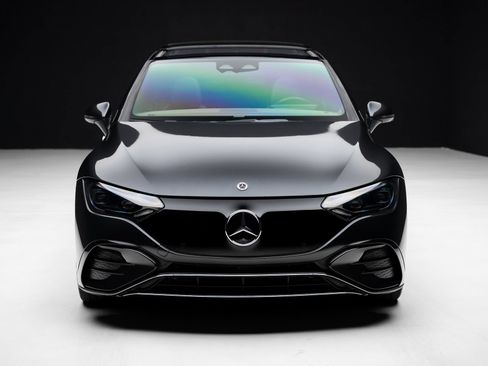 Used 2023 Mercedes-Benz EQE 350+ Sedan image 7