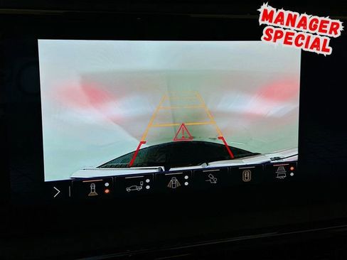 Used 2025 GMC Sierra 1500 AT4 w/ AT4 Premium Package AWD/4WD image 16