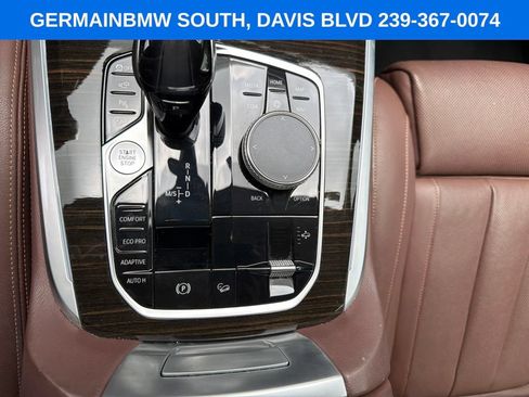 Used 2020 BMW X7 xDrive40i w/ Premium Package AWD/4WD image 15