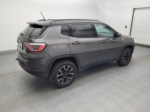 Used 2019 Jeep Compass Trailhawk w/ Cold Weather Group AWD/4WD image 10