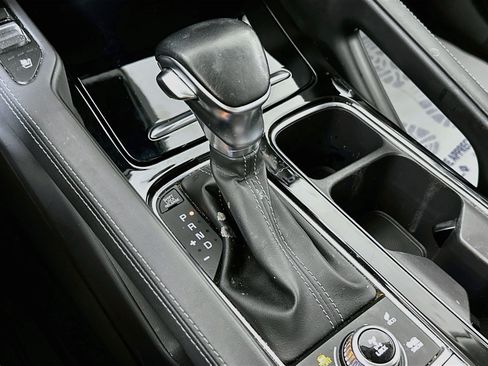 Used 2022 Kia Telluride SX w/ Nightfall Edition Package AWD/4WD image 17