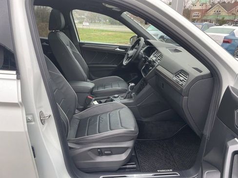 Certified 2023 Volkswagen Tiguan SEL R-Line image 12