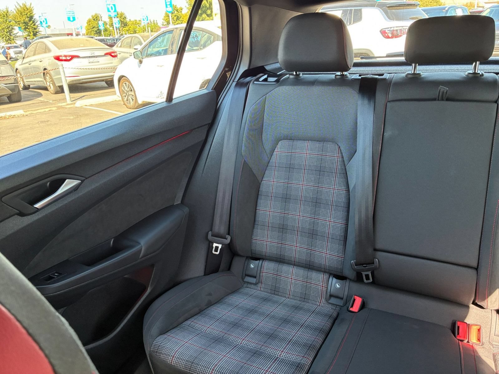 Used 2026 Volkswagen Golf S FWD image 36