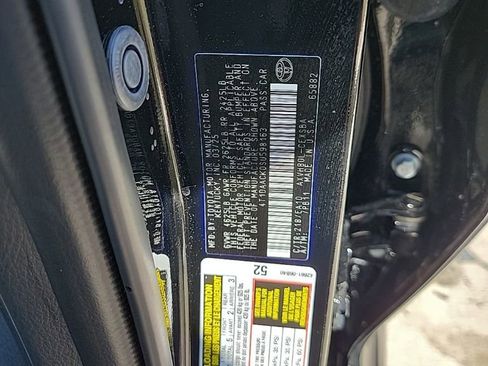 Used 2025 Toyota Camry SE w/ Multimedia Upgrade Package image 22