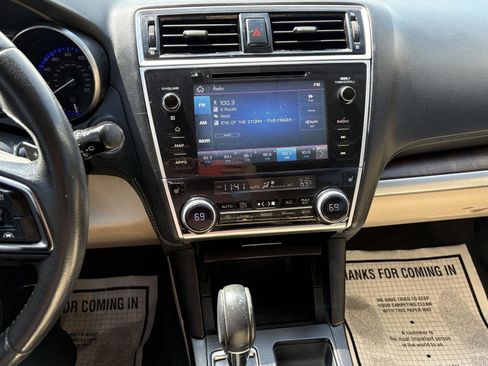Used 2019 Subaru Outback 3.6R Limited w/ Popular Package #2 AWD/4WD image 14