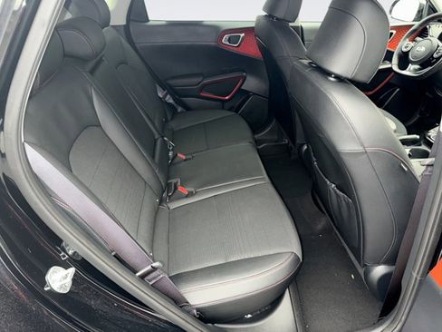 Used 2021 Kia Soul Turbo image 19