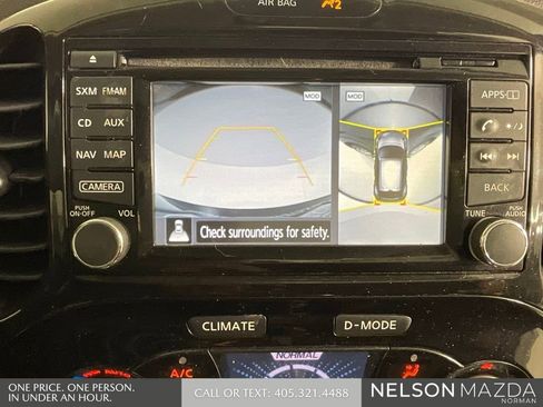 Used 2015 Nissan Juke SV w/ Technology Package image 32