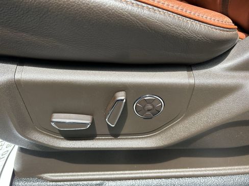Used 2022 Ford F250 King Ranch w/ King Ranch Ultimate Package image 11