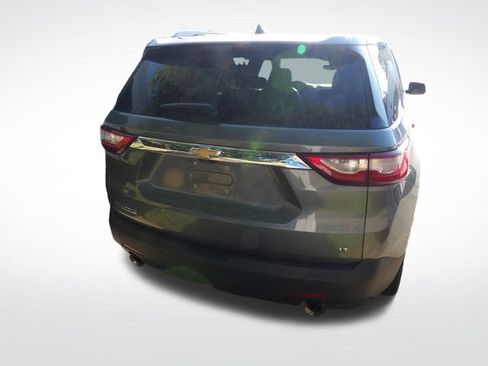 Used 2018 Chevrolet Traverse LT FWD image 13