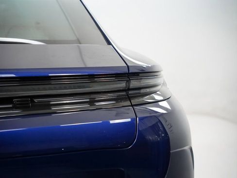 New 2026 Porsche Panamera 4 image 8