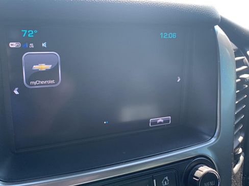 Used 2017 Chevrolet Tahoe LT w/ Luxury Package AWD/4WD image 17