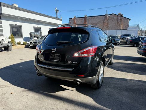 Used 2011 Nissan Murano SV image 3