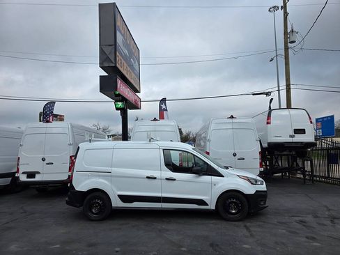 Used 2022 Ford Transit Connect XL FWD image 3