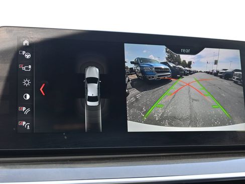 Used 2017 BMW 540i RWD image 13