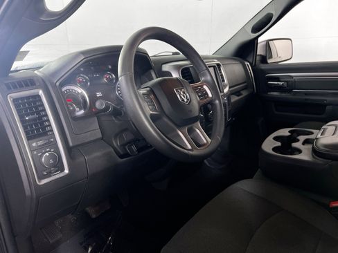 Used 2022 RAM 1500 Classic Warlock w/ Electronics Group image 9