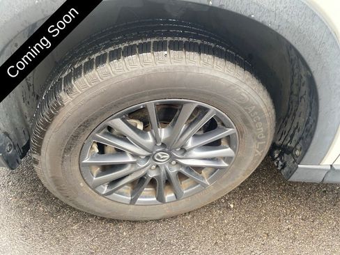 Used 2019 MAZDA CX-5 Touring FWD image 9