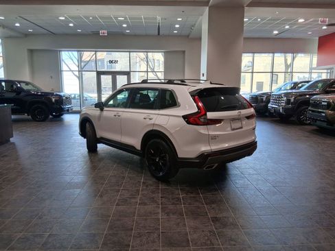 Used 2024 Honda CR-V Sport image 4