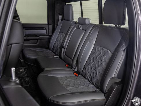 Used 2021 RAM 2500 Power Wagon image 36