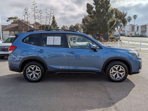 Used 2019 Subaru Forester Premium image 5