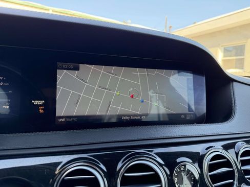 Used 2020 Mercedes-Benz S 450 4MATIC Sedan w/ Premium Package image 40