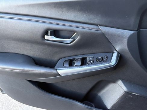 Certified 2023 Nissan Sentra SR image 28