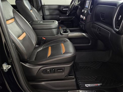Used 2021 GMC Sierra 1500 AT4 w/ AT4 Premium Package image 32