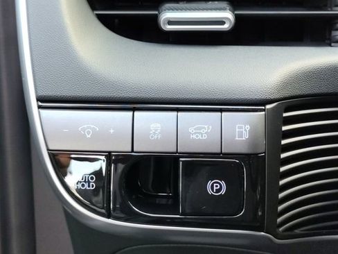 New 2025 Hyundai Ioniq 5 SEL RWD image 10