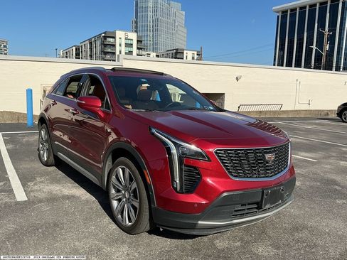 Used 2019 Cadillac XT4 Premium Luxury FWD image 6