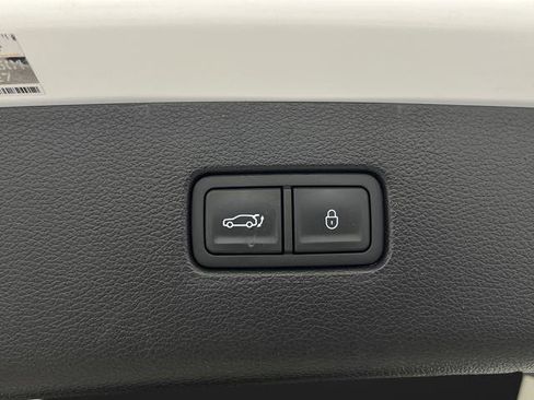 Used 2024 Genesis GV80 3.5T w/ Advanced Package image 16