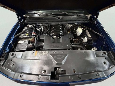 Used 2018 Chevrolet Silverado 1500 LT w/ All Star Edition image 22