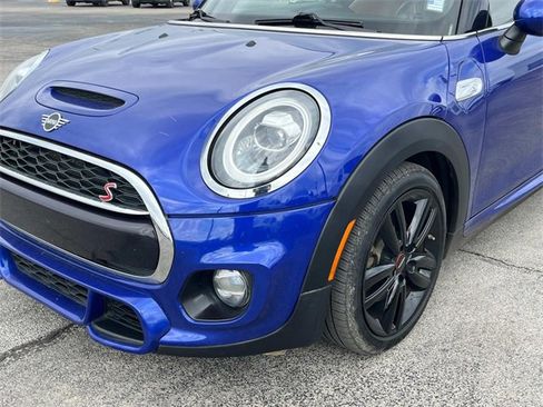 Used 2019 MINI Cooper S image 33