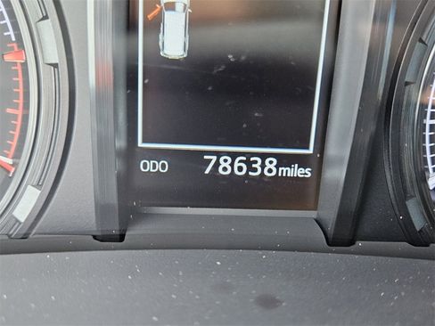 Used 2021 Toyota 4Runner SR5 Premium image 25