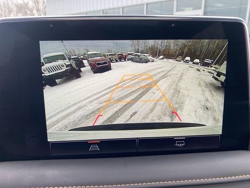 Used 2023 GMC Yukon AT4 image 16