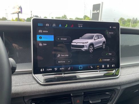 Certified 2025 Volkswagen Tiguan S FWD image 10