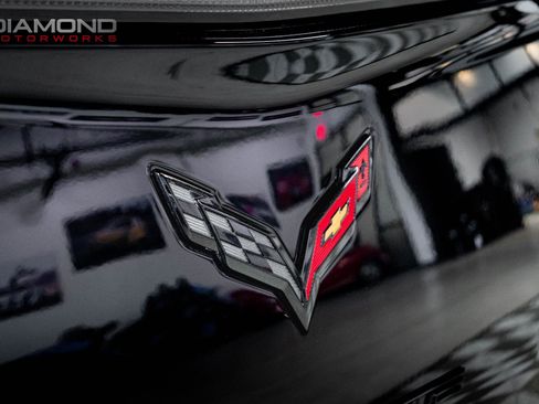 Used 2015 Chevrolet Corvette Z06 w/ 3LZ Preferred Equipment Group RWD image 37