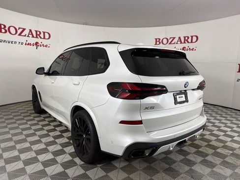Used 2024 BMW X5 sDrive40i w/ Executive Package image 6