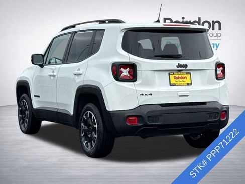 Used 2023 Jeep Renegade Latitude AWD/4WD image 4